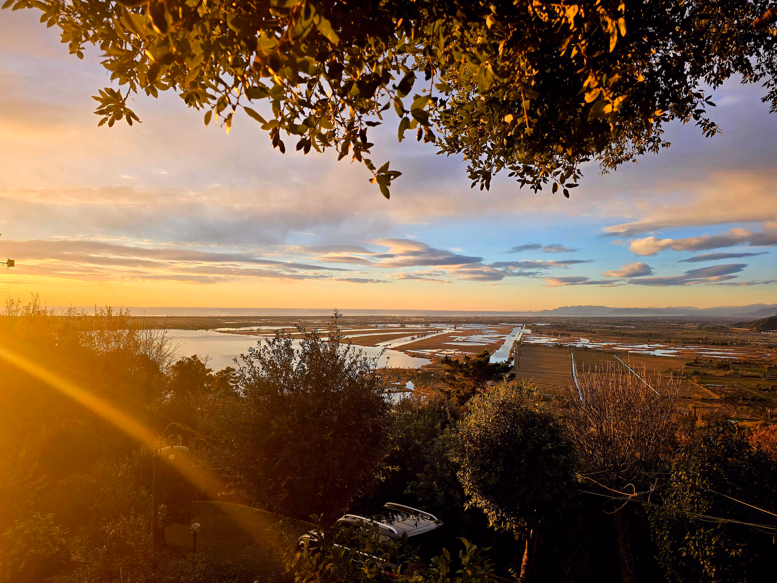 Abendsonne über See und Meer